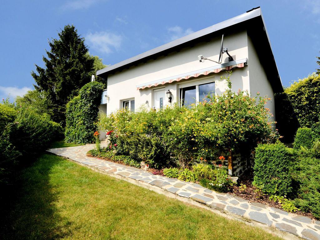 Cozy Holiday Home In Boevange Clervaux With Garden Extérieur photo